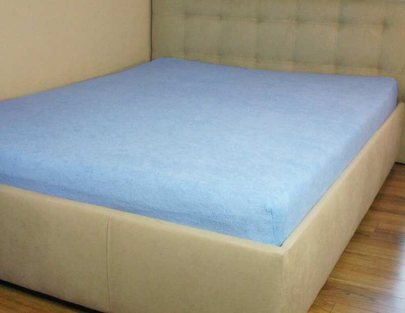 Prześcieradło frotte z gumką błękitne 80x160
