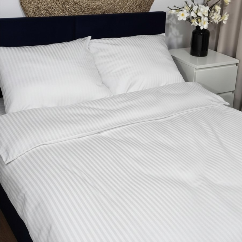 Poszewka hotelowa ADAMASZEK 50x50 na zakładkę 15cm